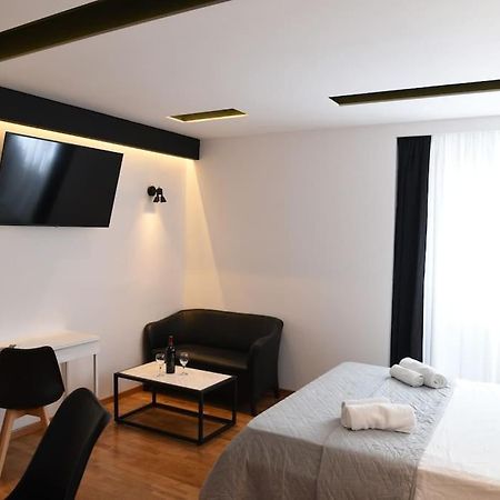 Syntagma Square, 30Sqm Nikis Luxurious Studio Αθήνα Εξωτερικό φωτογραφία
