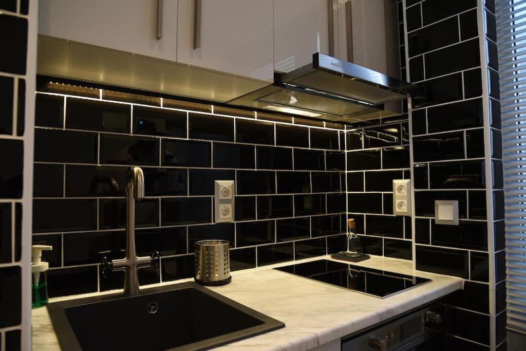 Syntagma Square, 30Sqm Nikis Luxurious Studio Αθήνα Εξωτερικό φωτογραφία