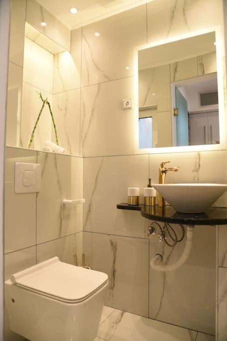 Syntagma Square, 30Sqm Nikis Luxurious Studio Αθήνα Εξωτερικό φωτογραφία