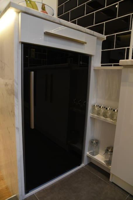 Syntagma Square, 30Sqm Nikis Luxurious Studio Αθήνα Εξωτερικό φωτογραφία